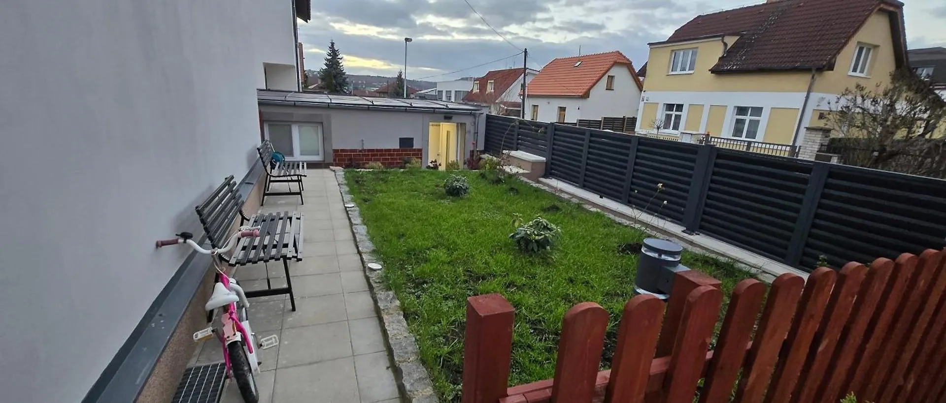 Vu'S Home Praga 0*,